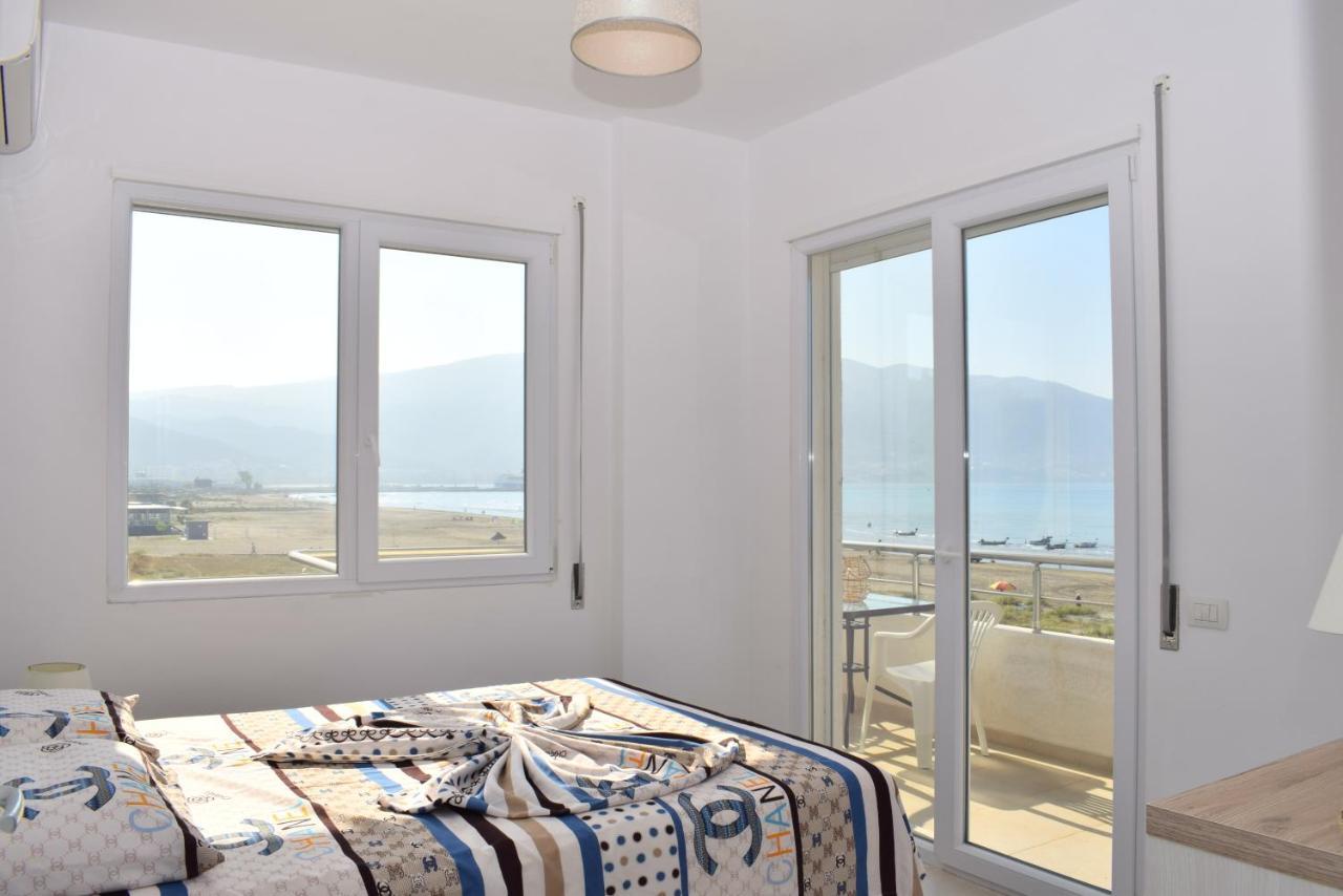 Sea View Apartment - 007 Vlora Kültér fotó